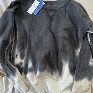 American Eagle/AERIE crew neck- new with tags